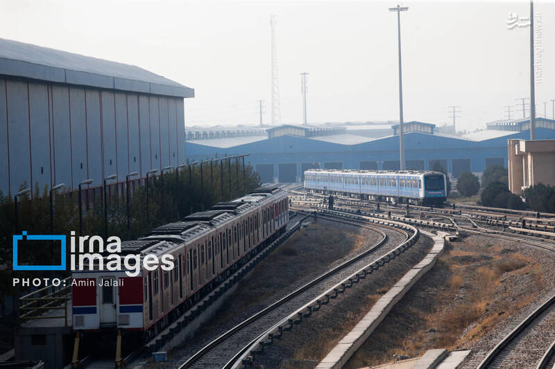 عکس / افتتاح و بهره برداری از دو رام قطار مترو ملی 8