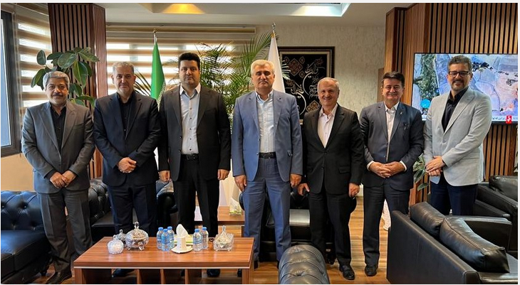 همه بخش‌های صندوق آماده همکاری در کنار بانک سرمایه هستند و افزایش سرمایه این بانک قطعی است