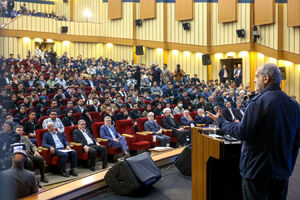 فیلم / پزشکیان: اگر بسیج و مردم نبودند در جنگ پیروز نمی‌شدیم