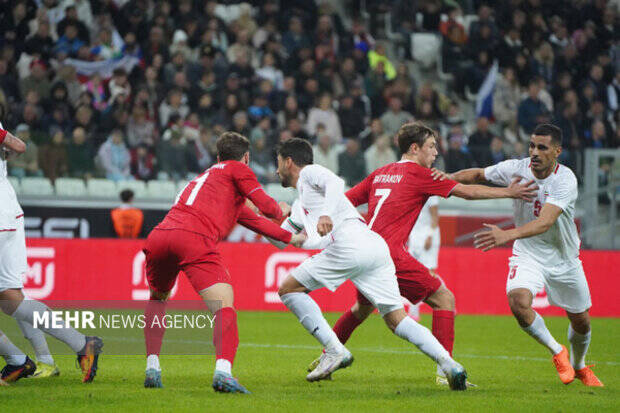 بازی تیم ملی با تیم‌های بزرگ فایده ندارد 4