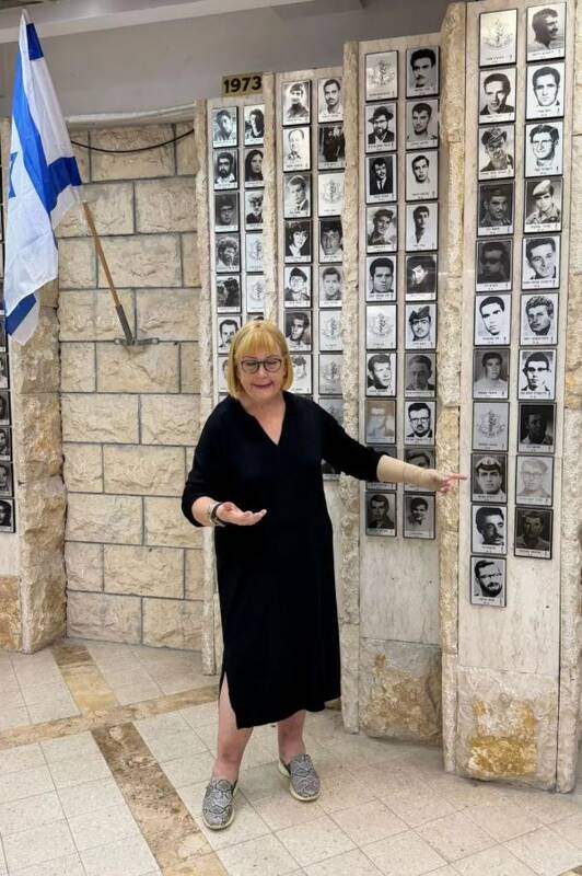 بحران سربازگیری حریدی‌ها: یک بحران «هویتی» در سرزمین های اشغالی/ این‌جا شهروندان «درجه یک» فقط دعا می کنند! +عکس