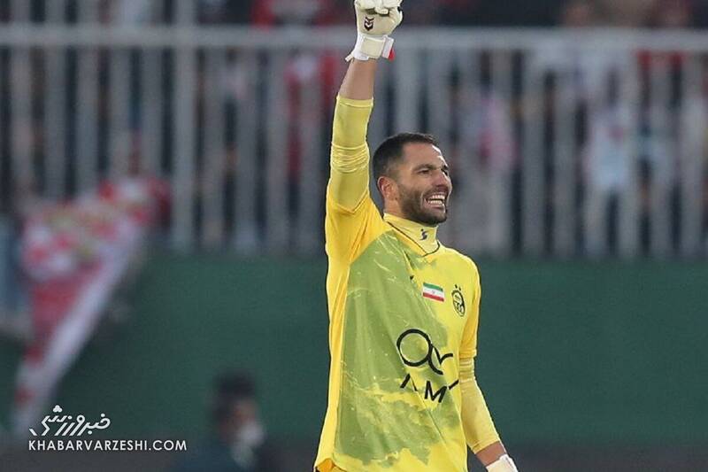 واکنش گلر استقلال به فحاشی سروش +عکس