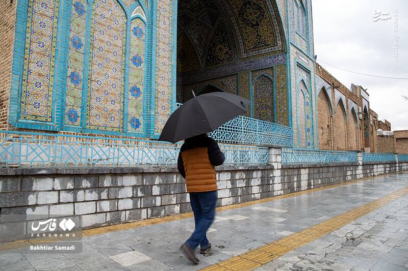 عکس/ چتر باران بر سر مردم در کردستان