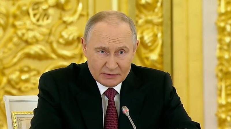 روسيه،كاهش،نرخ،اقتصادي،پوتين،اقتصاد،ملي،دولت