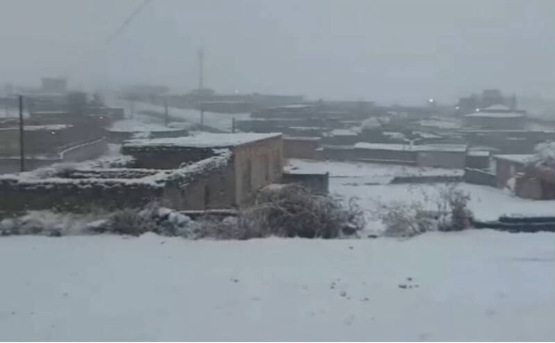 تصاویری از بارش برف در تکاب و سلماس