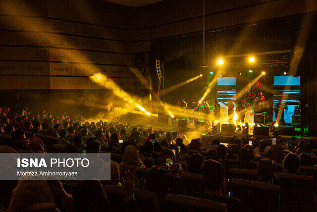 سالن،كنسرت،برگزاري،ميلاد،افزايش،برج،تهران،فعاليت،قيمت،برگزار ...