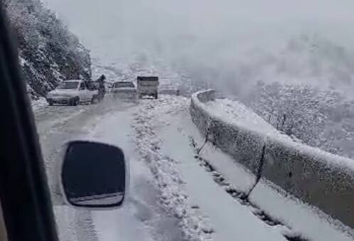 فیلم/ برف جاده سقز مریوان را سفیدپوش کرد