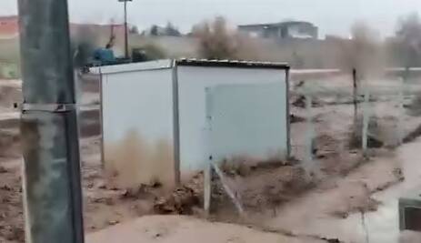 فیلم/ جاری شدن سیل در مناطق مختلف عراق