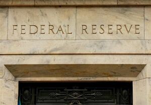 ترامپ بار دیگر فرمانهای اجرایی بایدن را نشانه گرفت