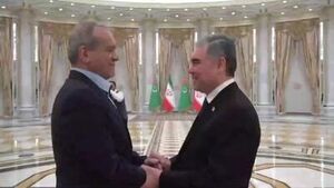 استقبال رهبر ملی ترکمنستان از پزشکیان