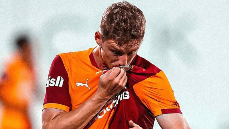 بازيكن،تركيه،فوتبال،هاكان،فنرباغچه،گالاتاسراي