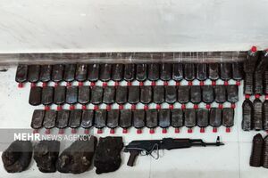 کشف محموله مواد مخدر و سلاح جنگی در مرزهای سیستان وبلوچستان