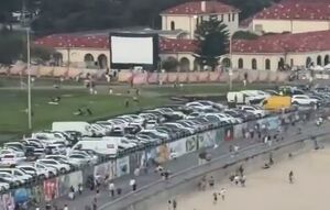 فرار و وحشت صهیونیست‌ها در پی تیراندازی در جشن حانوکا در سیدنی