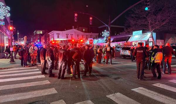 دانشجویان آمریکایی در سالن امتحانات به رگبار بسته شدند+ فیلم