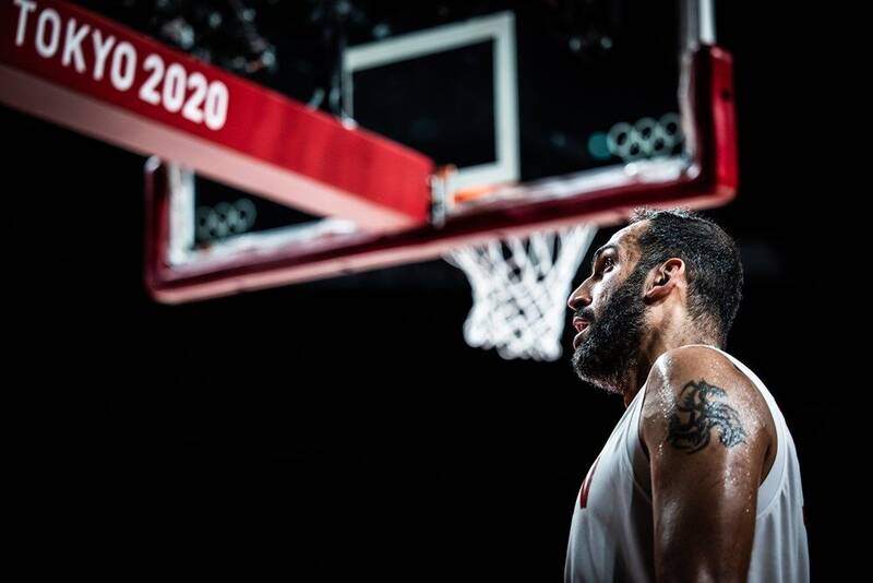 بسكتبال،استقلال،حدادي،قرارداد،باشگاه