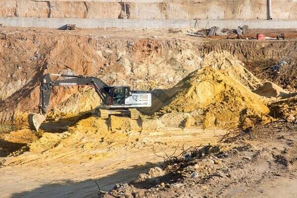 راز نمایان شدن شن های زرد رنگ در حرم امام حسین(ع)+فیلم