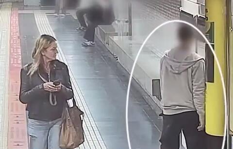 زنی که در مترو مردانه برای نجات جان یک انسان جنگید!