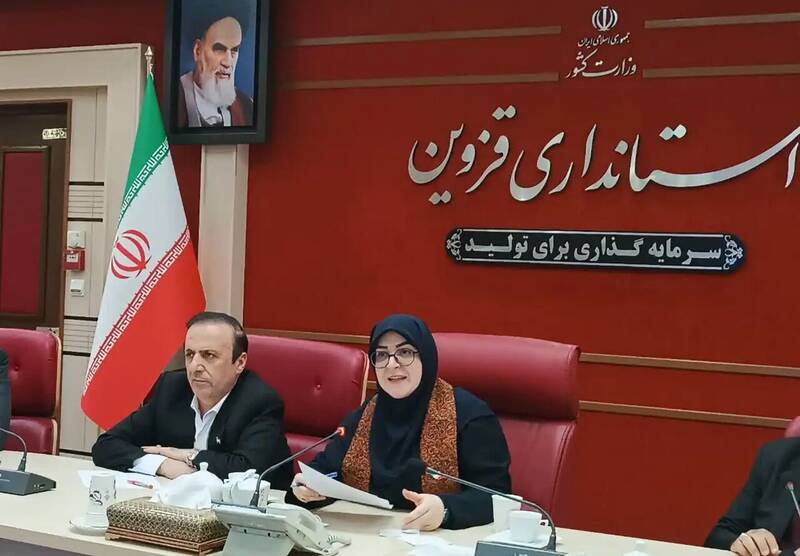 مهاجرانی: کشور در جنگ ترکیبی اقتصادی و رسانهای است