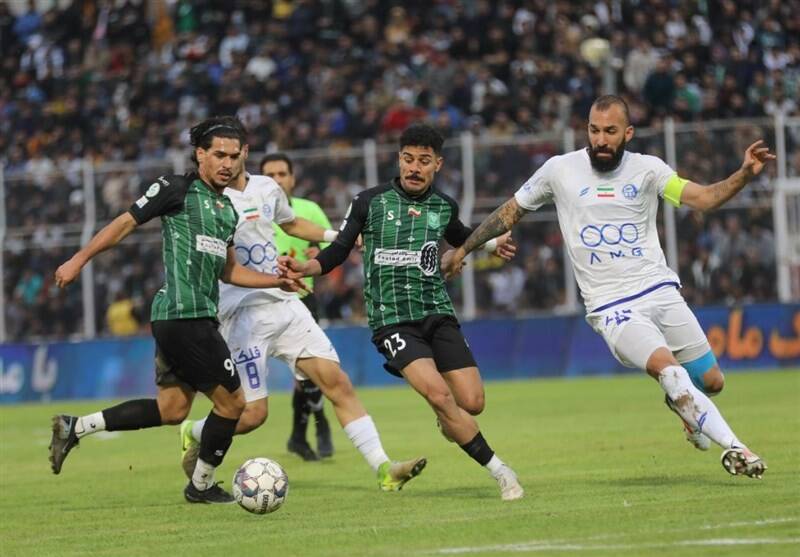 استقلال،خيبر،پنالتي،داور،قزل،قنبري،خطاي،ياسر،مهرداد،عارف،آساني