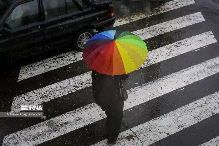 بارش برف و باران تا جمعه در پایتخت؛ هوا سردتر می‌شود