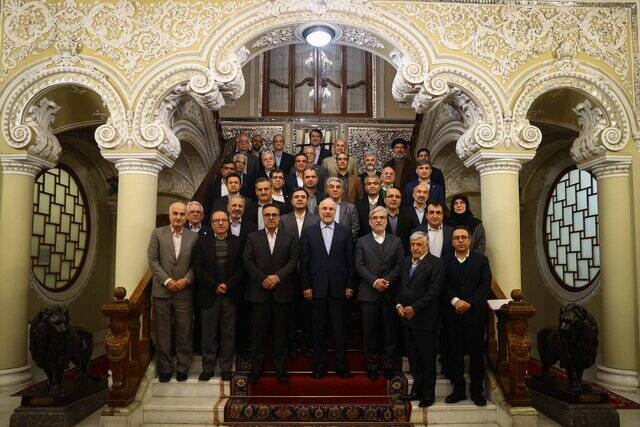 قالیباف: کشور با نسخه‌های کلی و تصمیمات غیرمیدانی درمان نمی‌شود