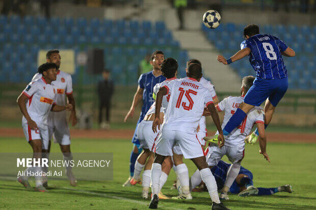 چند دستگی در استقلال/ ساپینتو نتایج ضعیف را گردن دیگران میاندازد!