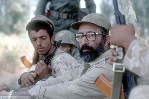 روشهای خلاقانه شهید "چمران" در دفاع و عملیاتهای نامتقارن روشهای خلاقانه شهید "چمران" در دفاع و عملیاتهای نامتقارن