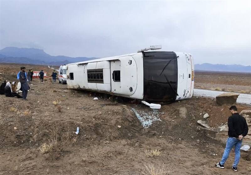 زاهدان،مصدومان،آمبولانس،اتوبوس