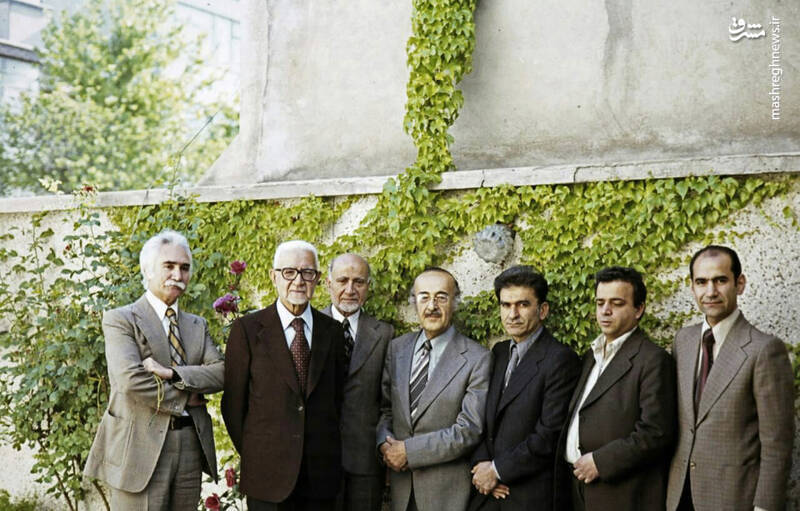 پشتپرده دیدار اعضای یک گروهک برانداز با رئیسجمهور چه بوده است؟ / تئوری پردازی خط «عبور از پزشکیان» توسط گروهک نهضت آزادی