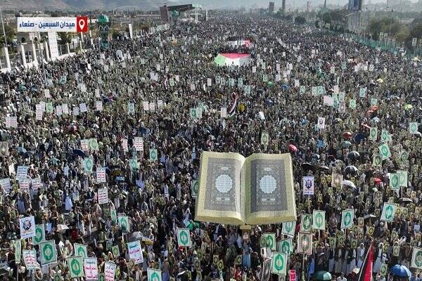 عکس/ راهپیمایی مردم یمن در حمایت از غزه و محکومیت هتک حرمت ق ...