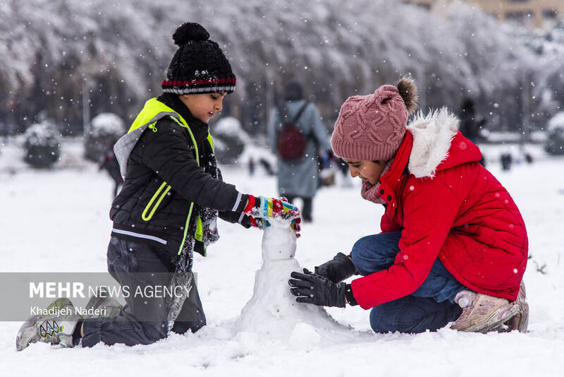 نخستین برف زمستانی در نصف جهان
