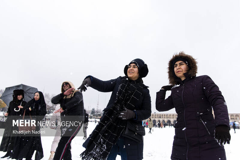 نخستین برف زمستانی در نصف جهان
