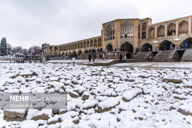 نخستین برف زمستانی در نصف جهان