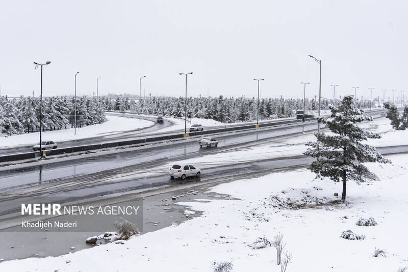 نخستین برف زمستانی در نصف جهان