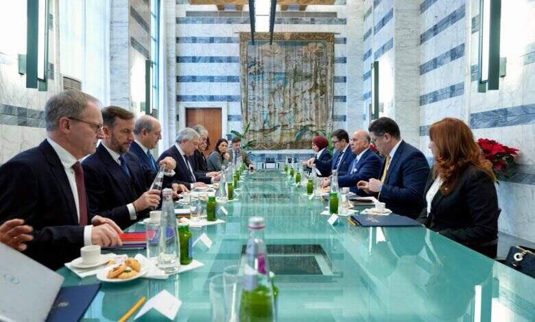 عراق،خارجه،ايتاليا،حمايت،ثبات،وزير،تحولات،امنيتي،اهميت،همكار ...