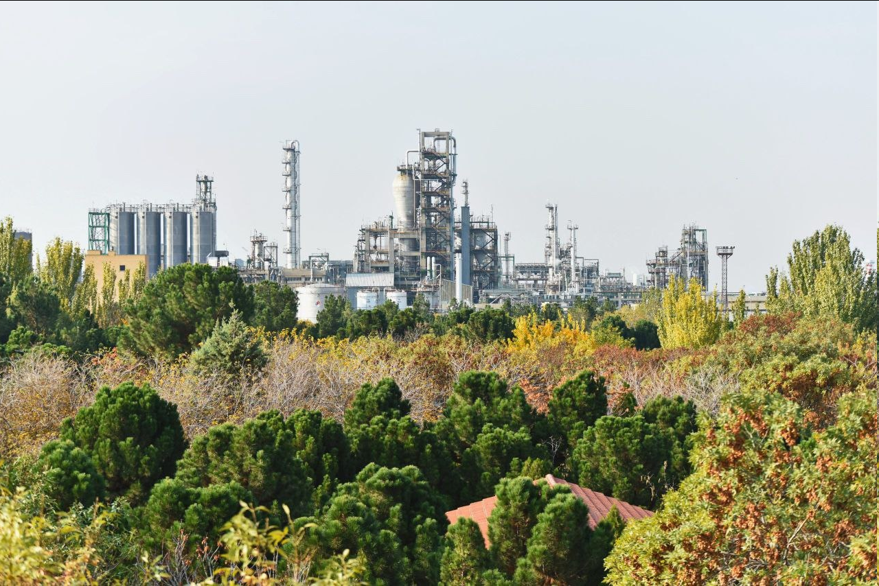 پتروشیمی تبریز با نماد «شتبریز» وارد بورس تهران شد/ فرصتی برای سرمایهگذاری در یکی از باسابقهترین و متنوعترین تولیدکنندگان صنعت پتروشیمی