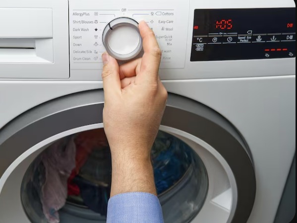 ارورهای لباسشویی بوش: معنی کدها و بهترین روش رفع