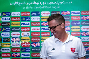 اوسمار در چه پست‌های بازیکن می‌خواهد؟