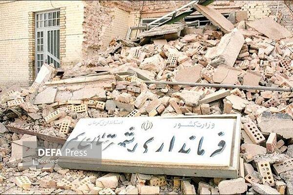 سحرگاهی که بم لرزید/ فرماندهانی که میدان جهاد در امداد به مردم یافتند