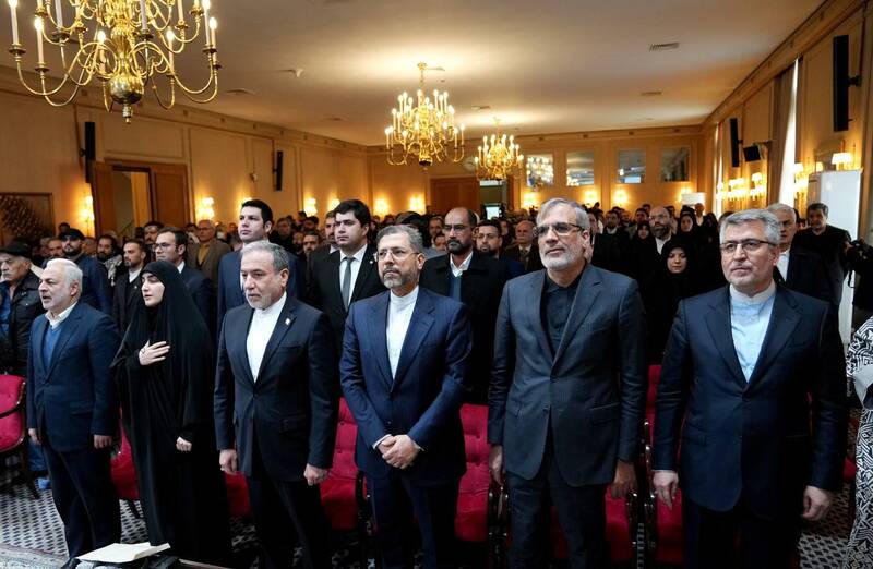 عراقچی: دیپلماسی ایران یک دیپلماسی مقاومتمحور است