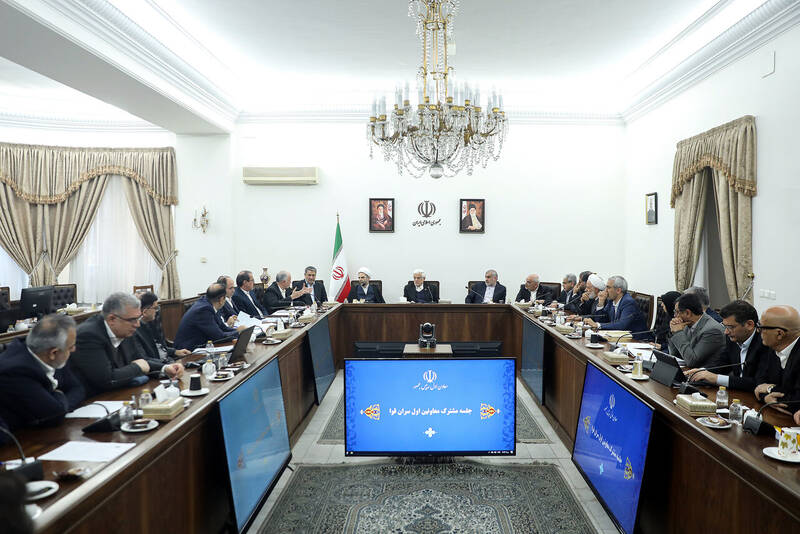 خصوصي،اقتصادي،كشور،دولت،رئيس،حاكميت،مشكلات،ايران،جلسه،تاكيد، ...