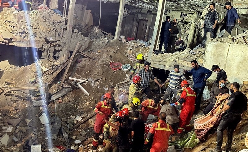 شبی در محله نارمک که زمان برای خانوادهای ایستاد/ مهماندار هواپیمایی که توسط اسرائیل شهید شد!