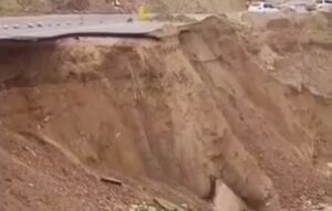 فیلم / رانش زمین در جاده ایذه دزپارت خوزستان