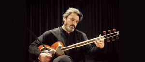 انتقاد استاد حسین علیزاده از ورود «پول‌های کثیف» به عرصه موسیقی