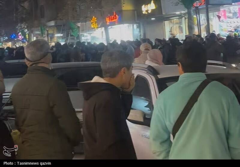 آشوبگران،بجنورد،شهر،عادي،اغتشاش،رخ،مردمي،محدود،شهيد،شهروندان ...