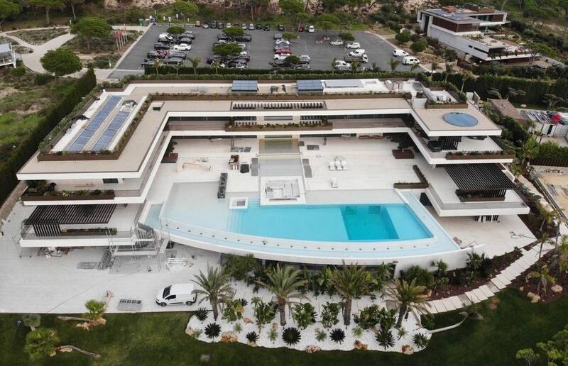 کریستیانو رونالدو , فدراسیون فوتبال پرتغال , تیم فوتبال رئال مادرید , تیم فوتبال یوونتوس ایتالیا , تیم فوتبال منچستریونایتد انگلیس ,