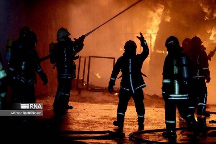 ۲۰ دستگاه ماشین آتشنشانی جدید برای مهار آتشسوزی شرکت کاله پای کار آمدند