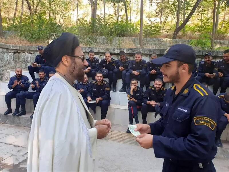 سربازی که مداح شهیدان شد