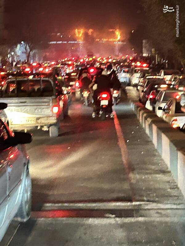 روایت لحظه به لحظه از عملیات پاکسازی تروریست‌ها از خیابان/ شکست پروژه آشوب با وجود تنفس مصنوعی ترامپ/ آرامش عمومی بر شهرهای مختلف حاکم است + فیلم