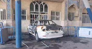 تصاویری از خون‌های ریخته و خودروی سوخته در یک مسجد!